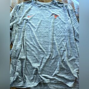 Texas Longhorn Dri-Fit Shirt Nike Size XL. Gray Heather